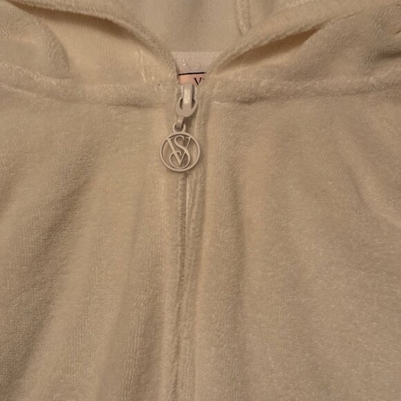 Victorias Secret White Full-Zip Hoodie L/XL Terry Cloth Material With Hooded Des - Picture 2 of 9